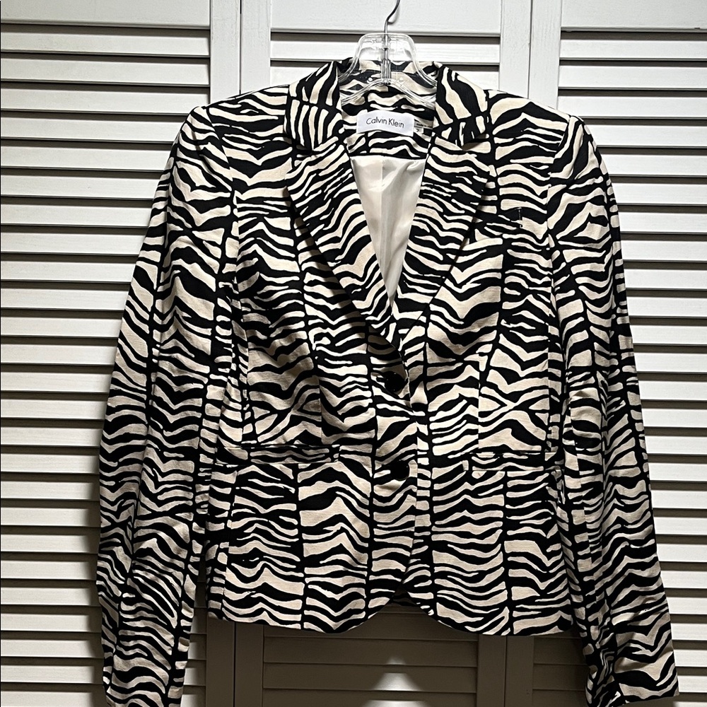 Calvin Klein Women's Zebra Pattern Blazer